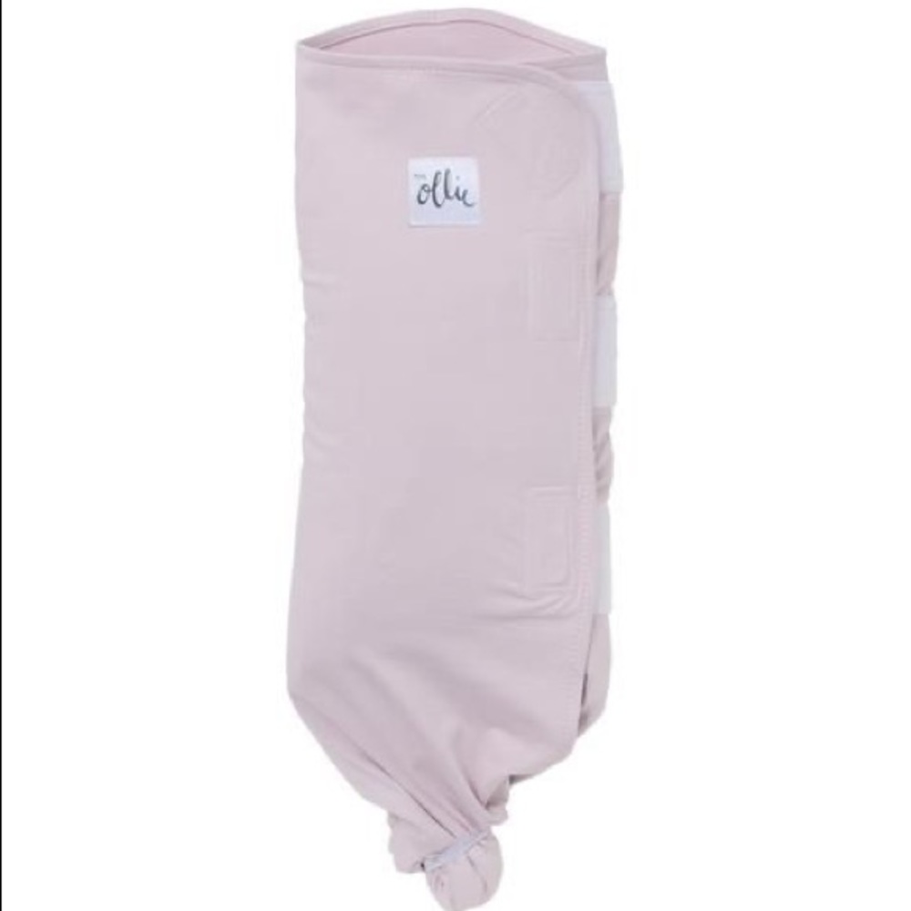 Ollie World Swaddle in Lavender